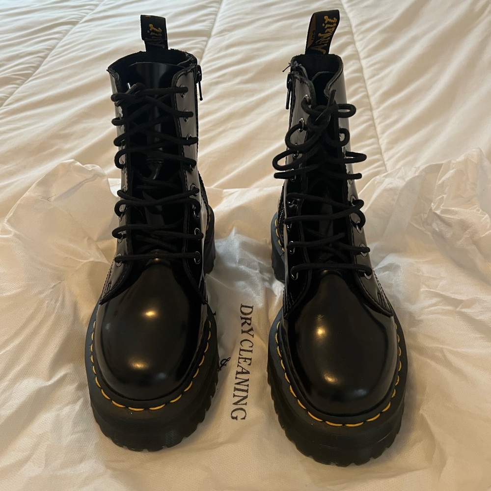 Dr Martens Jadon Boots